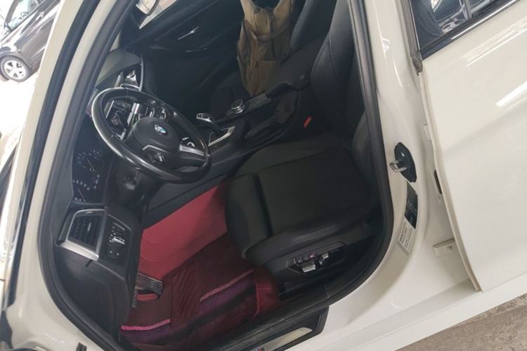 Used BMW 3 Series 2019 320Li M Sport Package Left Front Seat