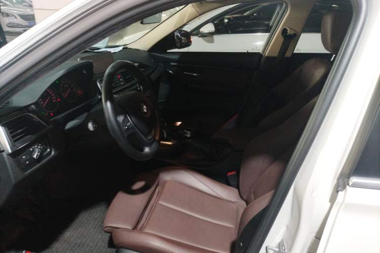 Used BMW 3 Series 2019 320Li xDrive Fashion Model Left Front Seat