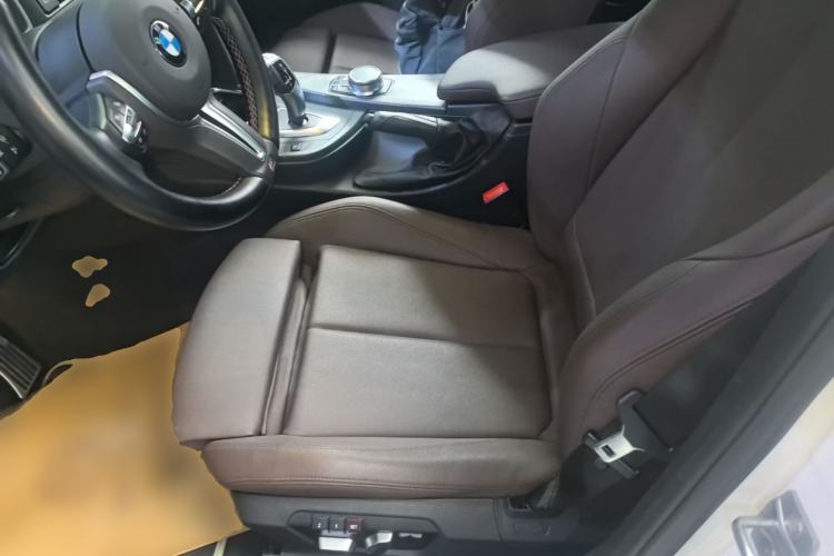 Used BMW 3 Series 2019 320Li Fashion Model Left Front Seat