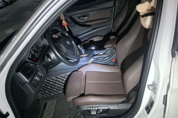 Used BMW 3 Series 2019 320Li Fashion Model Left Front Seat