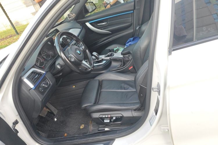 Used BMW 3 Series 2019 320i M Sport Package Left Front Seat