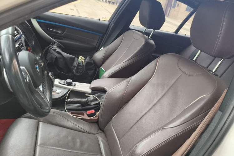 Used BMW 3 Series 2019 320i M Sport Package Left Front Seat