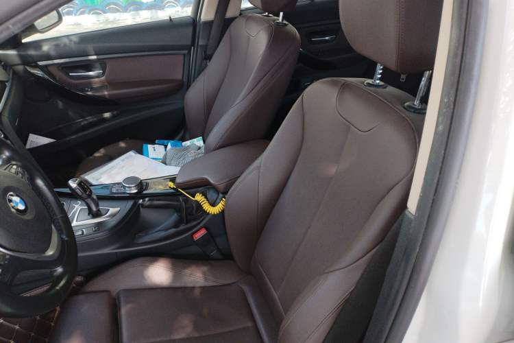 Used BMW 3 Series 2019 320Li Fashion Model Left Front Seat