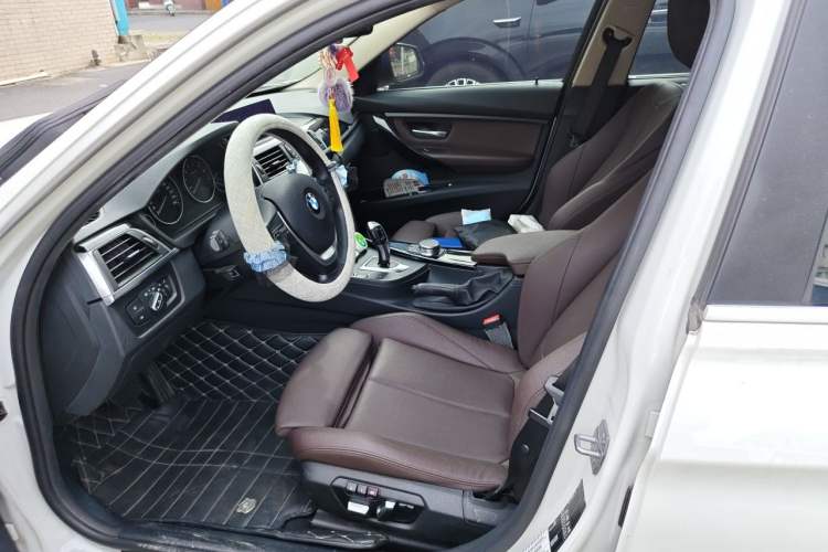 Used BMW 3 Series 2019 320Li Fashion Model Left Front Seat