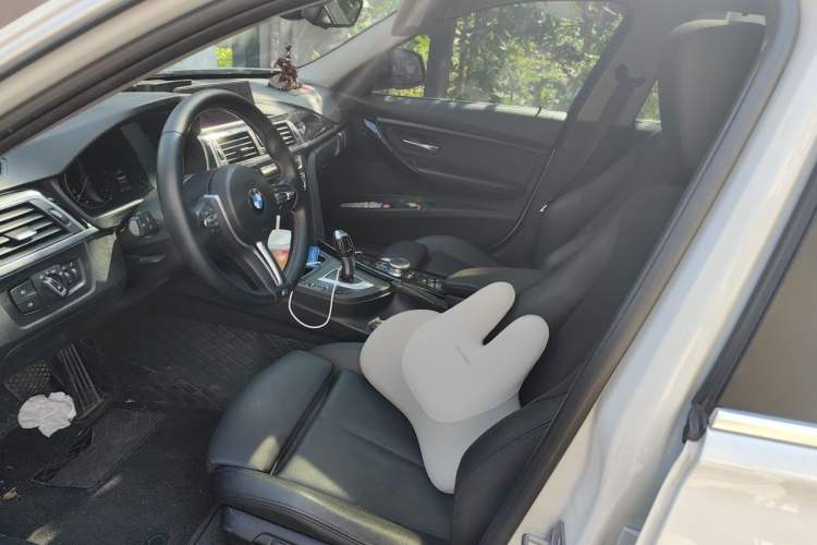 Used BMW 3 Series 2019 320Li Fashion Model Left Front Seat