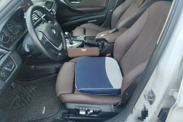 Used BMW 3 Series 2019 320Li Fashion Model Left Front Seat