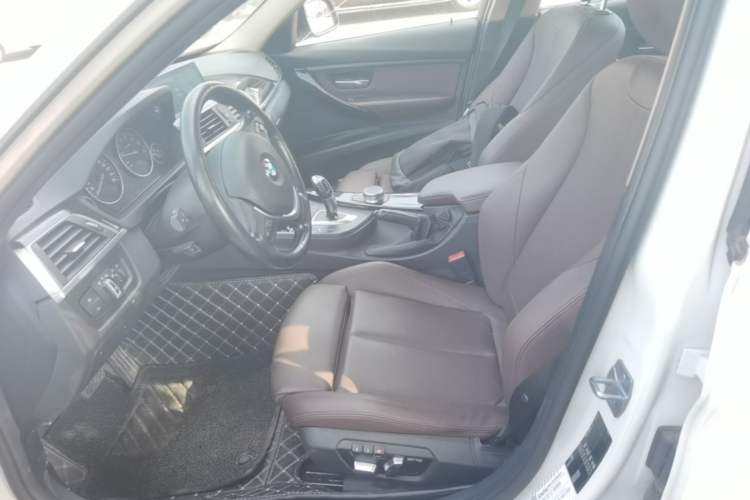 Used BMW 3 Series 2019 320Li Fashion Model Left Front Seat