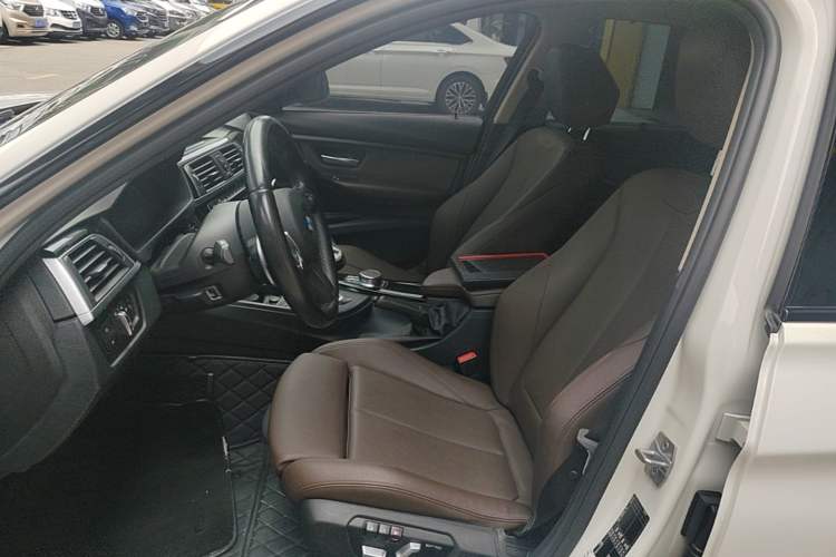 Used BMW 3 Series 2019 320Li M Sport Package Left Front Seat