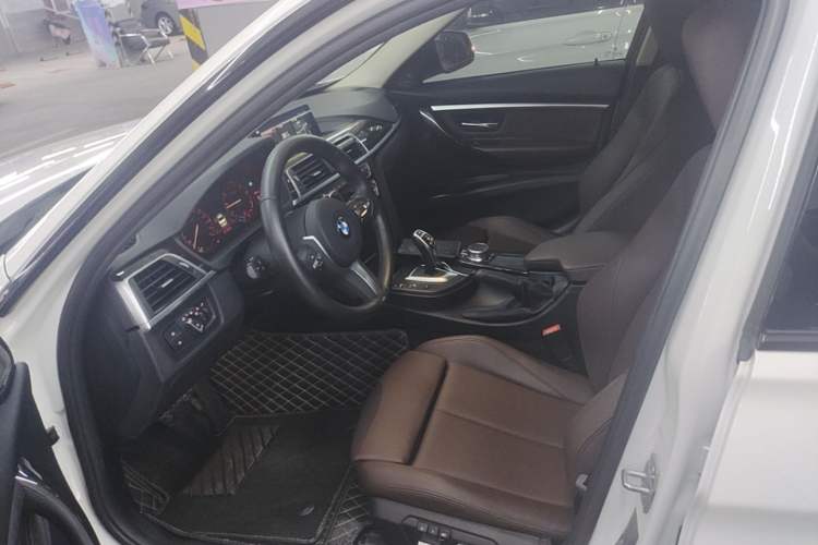 Used BMW 3 Series 2019 320Li M Sport Night Edition Left Front Seat