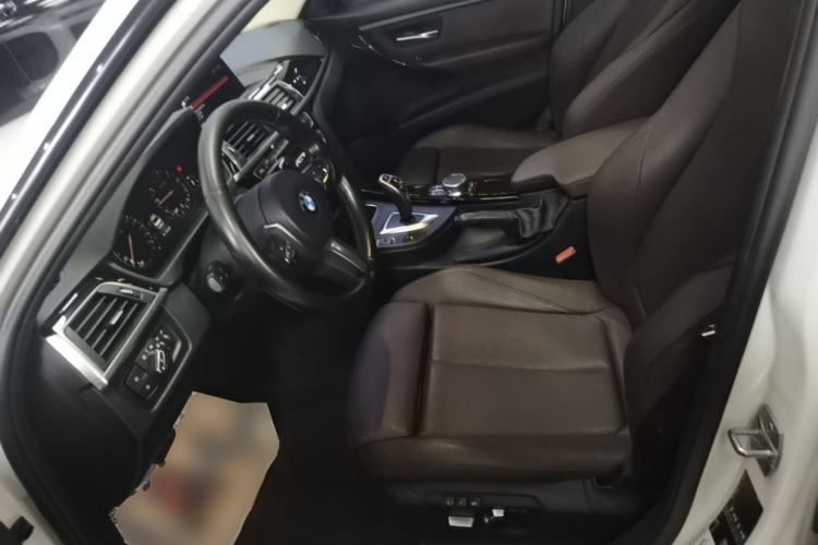 Used BMW 3 Series 2019 320Li M Sport Package Left Front Seat