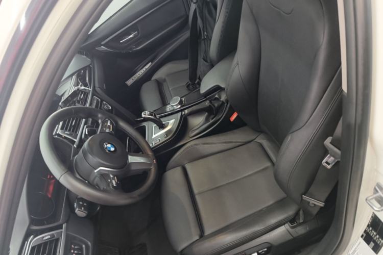 Used BMW 3 Series 2019 320Li M Sport Package Left Front Seat