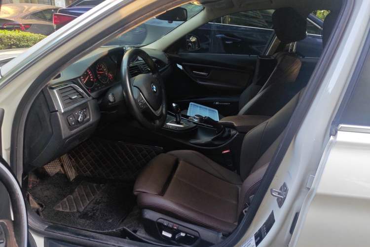 Used BMW 3 Series 2019 320Li Fashion Model Left Front Seat
