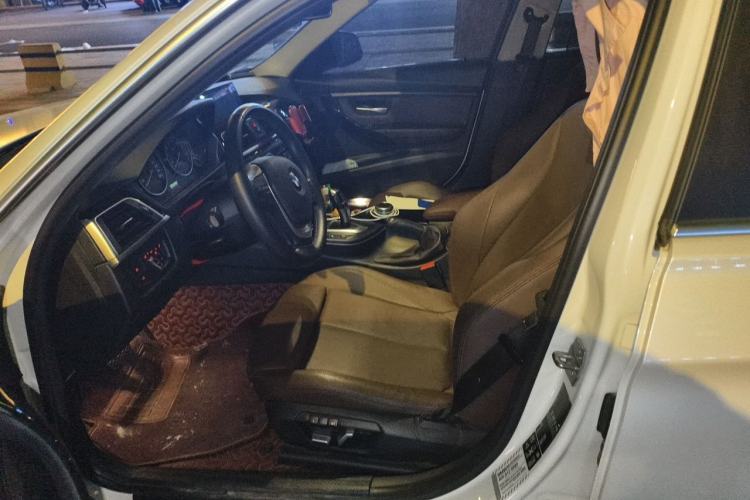 Used BMW 3 Series 2019 320Li xDrive Fashion Model Left Front Seat