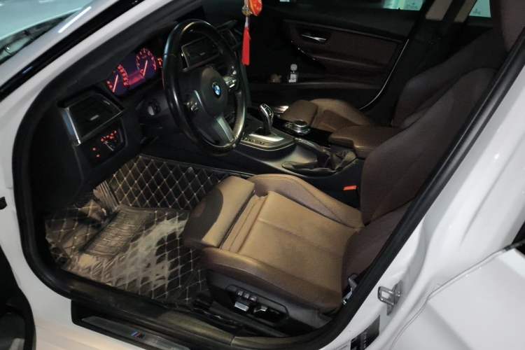 Used BMW 3 Series 2019 320Li M Sport Package Left Front Seat