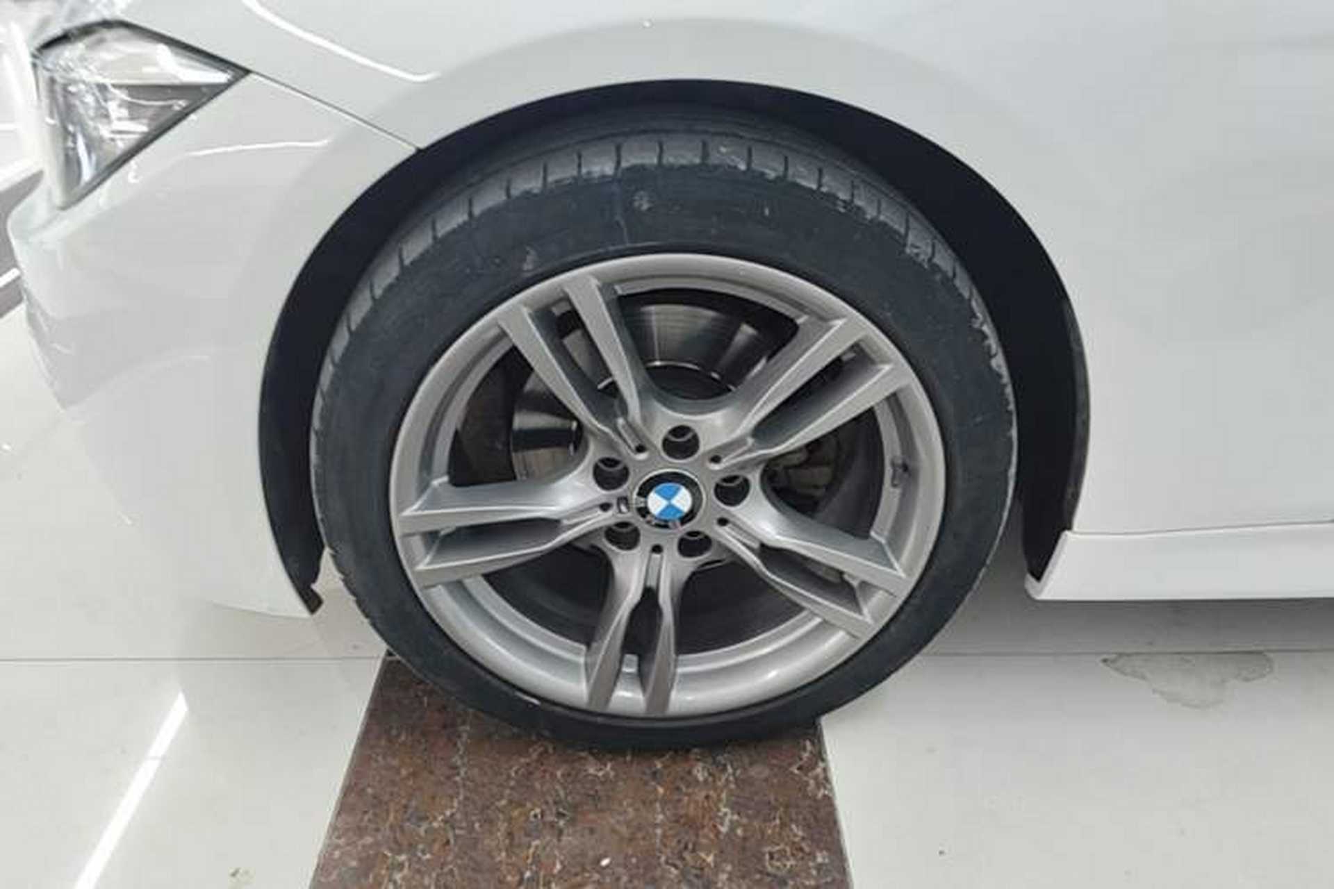 Used BMW 3 Series 2019 320Li M Sport Night Edition Left Front Wheel Hub