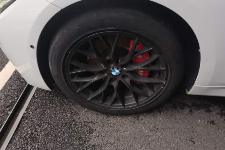 Used BMW 3 Series 2019 320i M Sport Night Edition Left Front Wheel Hub