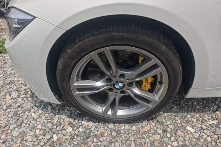 Used BMW 3 Series 2019 320Li M Sport Night Edition Left Front Wheel Hub