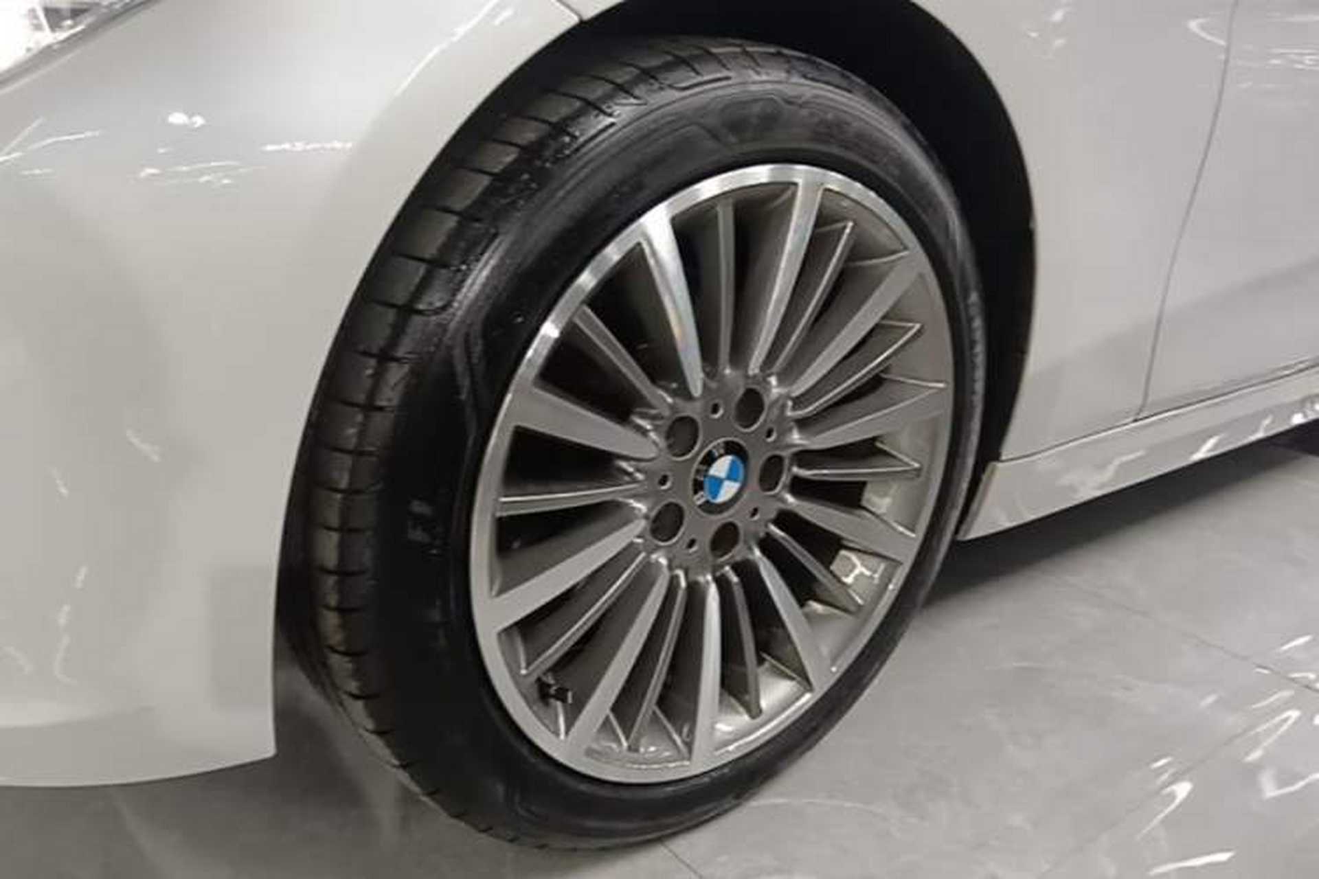 Used BMW 3 Series 2019 320Li Fashion Model Left Front Wheel Hub