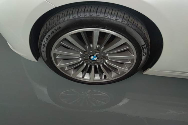 Used BMW 3 Series 2019 320Li Fashion Model Left Front Wheel Hub