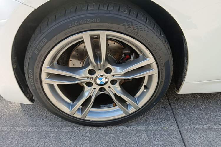 Used BMW 3 Series 2019 320Li M Sport Night Edition Left Front Wheel Hub