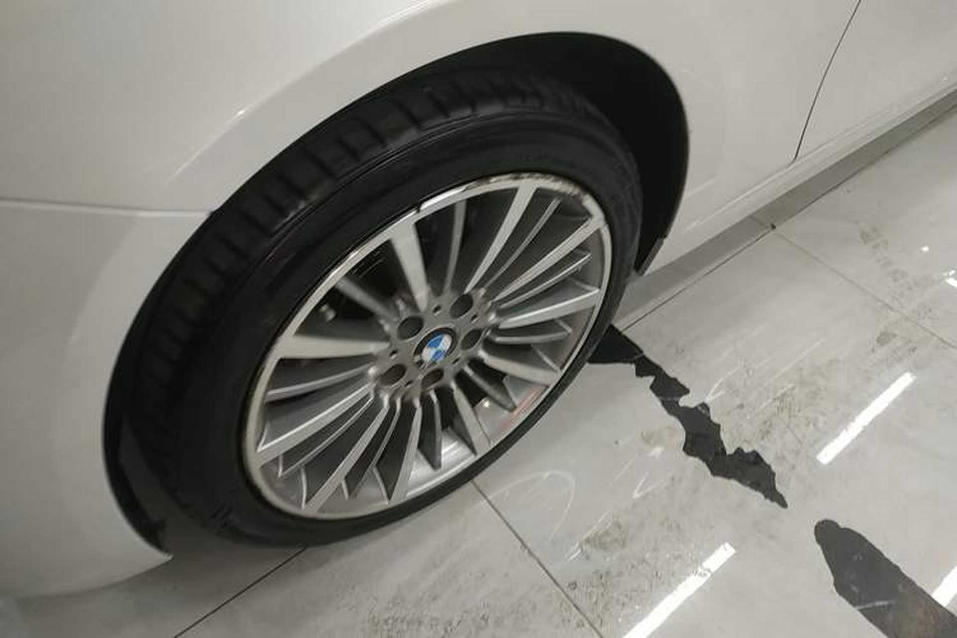 Used BMW 3 Series 2019 320Li xDrive Fashion Model Left Front Wheel Hub