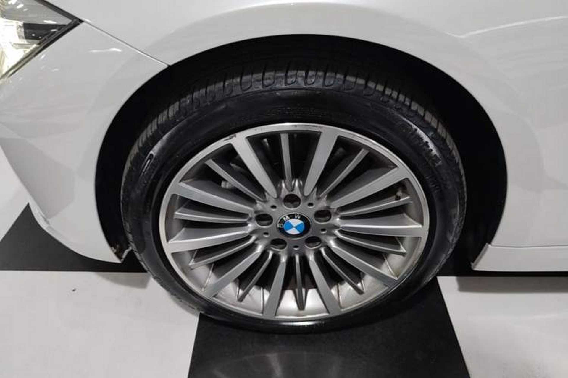 Used BMW 3 Series 2019 320Li xDrive Fashion Model Left Front Wheel Hub