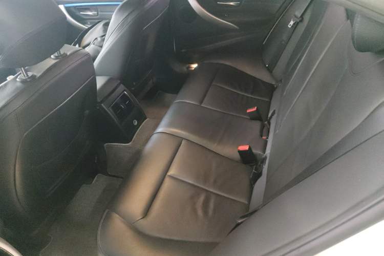 Used BMW 3 Series 2019 320i M Sport Package Left Rear Seat