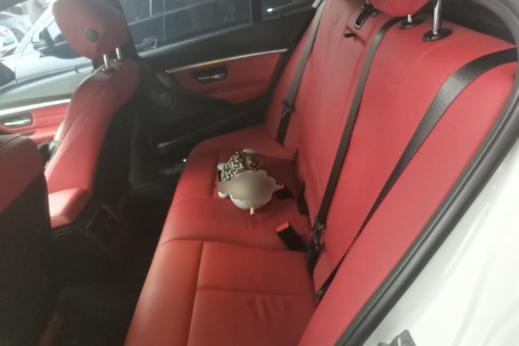 Used BMW 3 Series 2019 320i M Sport Night Edition Left Rear Seat