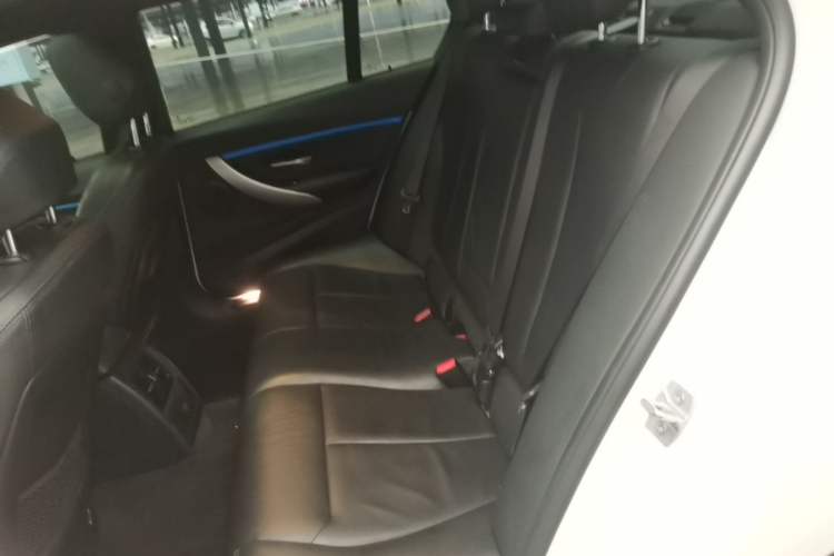 Used BMW 3 Series 2019 320Li M Sport Package Left Rear Seat