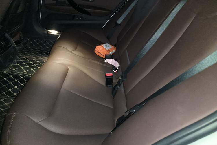 Used BMW 3 Series 2019 320Li Fashion Model Left Rear Seat