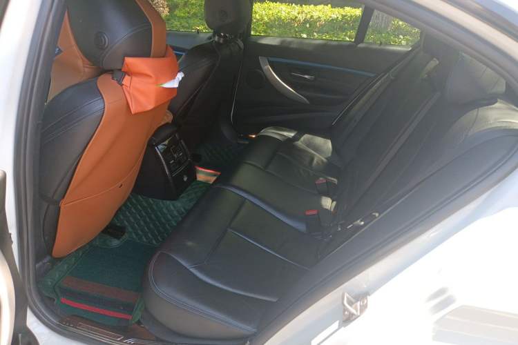 Used BMW 3 Series 2019 320i M Sport Package Left Rear Seat