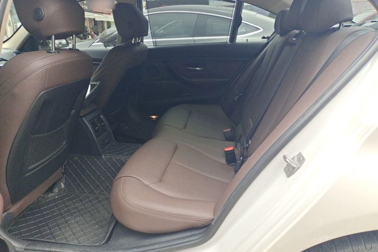Used BMW 3 Series 2019 320Li Fashion Model Left Rear Seat