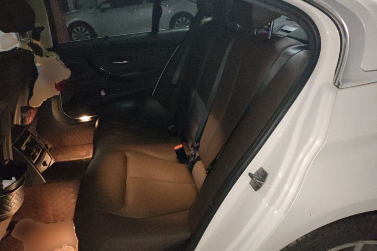 Used BMW 3 Series 2019 320Li Fashion Model Left Rear Seat