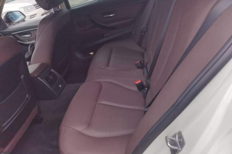 Used BMW 3 Series 2019 320Li Fashion Model Left Rear Seat