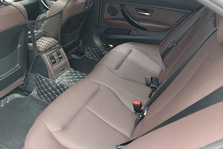 Used BMW 3 Series 2019 320Li Fashion Model Left Rear Seat