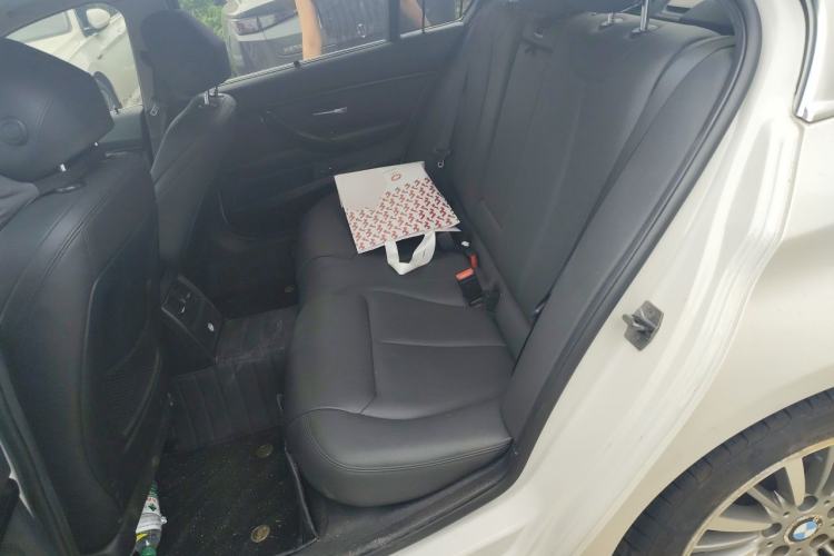 Used BMW 3 Series 2019 320Li Fashion Model Left Rear Seat