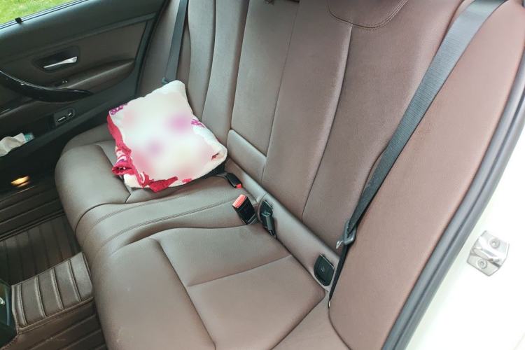 Used BMW 3 Series 2019 320Li M Sport Package Left Rear Seat
