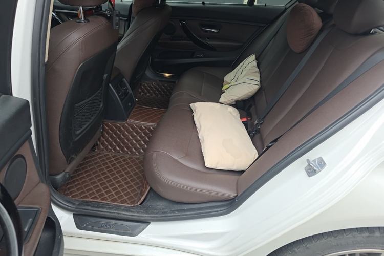 Used BMW 3 Series 2019 320Li Fashion Model Left Rear Seat