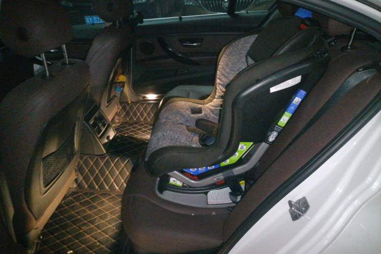 Used BMW 3 Series 2019 320Li Fashion Model Left Rear Seat