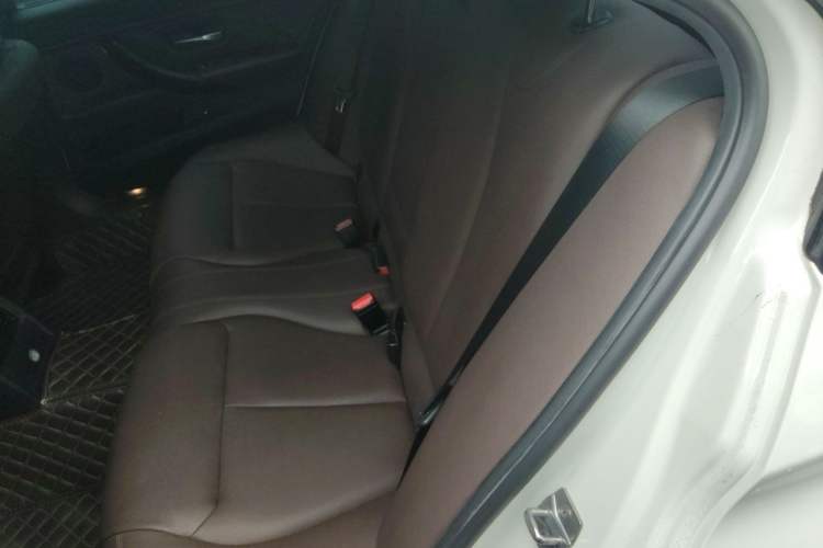 Used BMW 3 Series 2019 320Li M Luxury Package Left Rear Seat