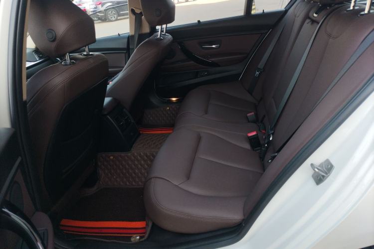Used BMW 3 Series 2019 320Li Fashion Model Left Rear Seat