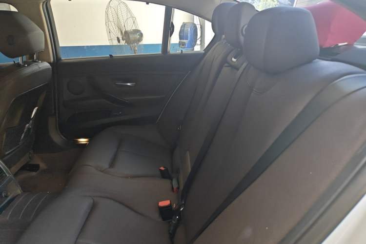 Used BMW 3 Series 2019 320Li Fashion Model Left Rear Seat