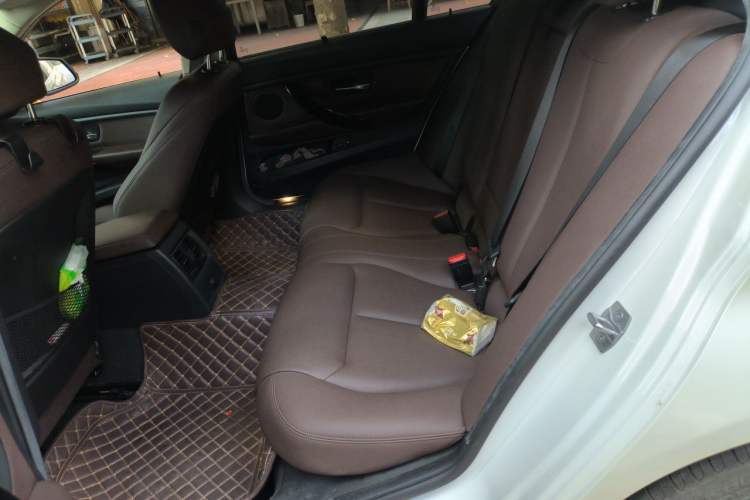 Used BMW 3 Series 2019 320Li Fashion Model Left Rear Seat