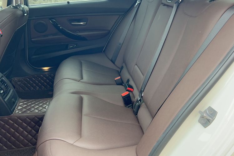 Used BMW 3 Series 2019 320Li Fashion Model Left Rear Seat