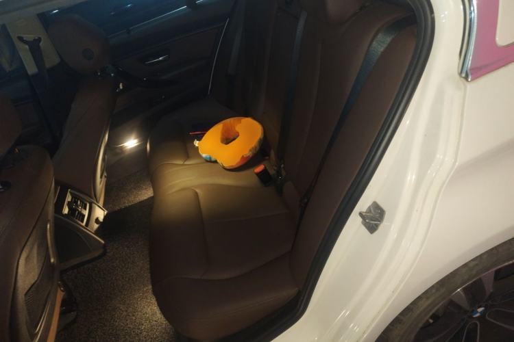 Used BMW 3 Series 2019 320Li M Luxury Package Left Rear Seat