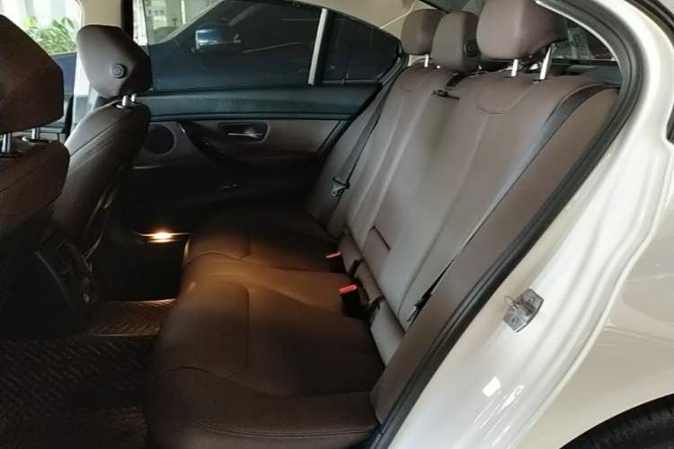 Used BMW 3 Series 2019 320Li M Sport Package Left Rear Seat