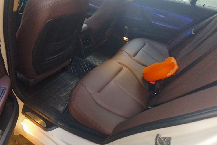 Used BMW 3 Series 2019 320Li M Sport Package Left Rear Seat