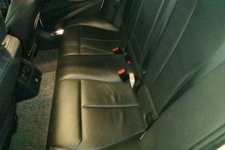 Used BMW 3 Series 2019 320i M Sport Package Left Rear Seat