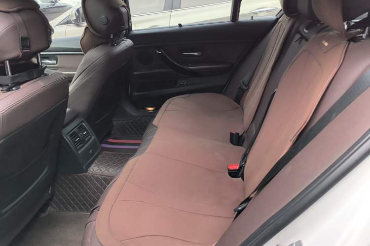 Used BMW 3 Series 2019 320Li Fashion Model Left Rear Seat