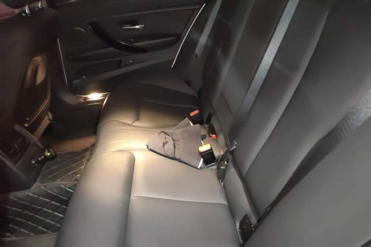 Used BMW 3 Series 2019 320Li Fashion Model Left Rear Seat